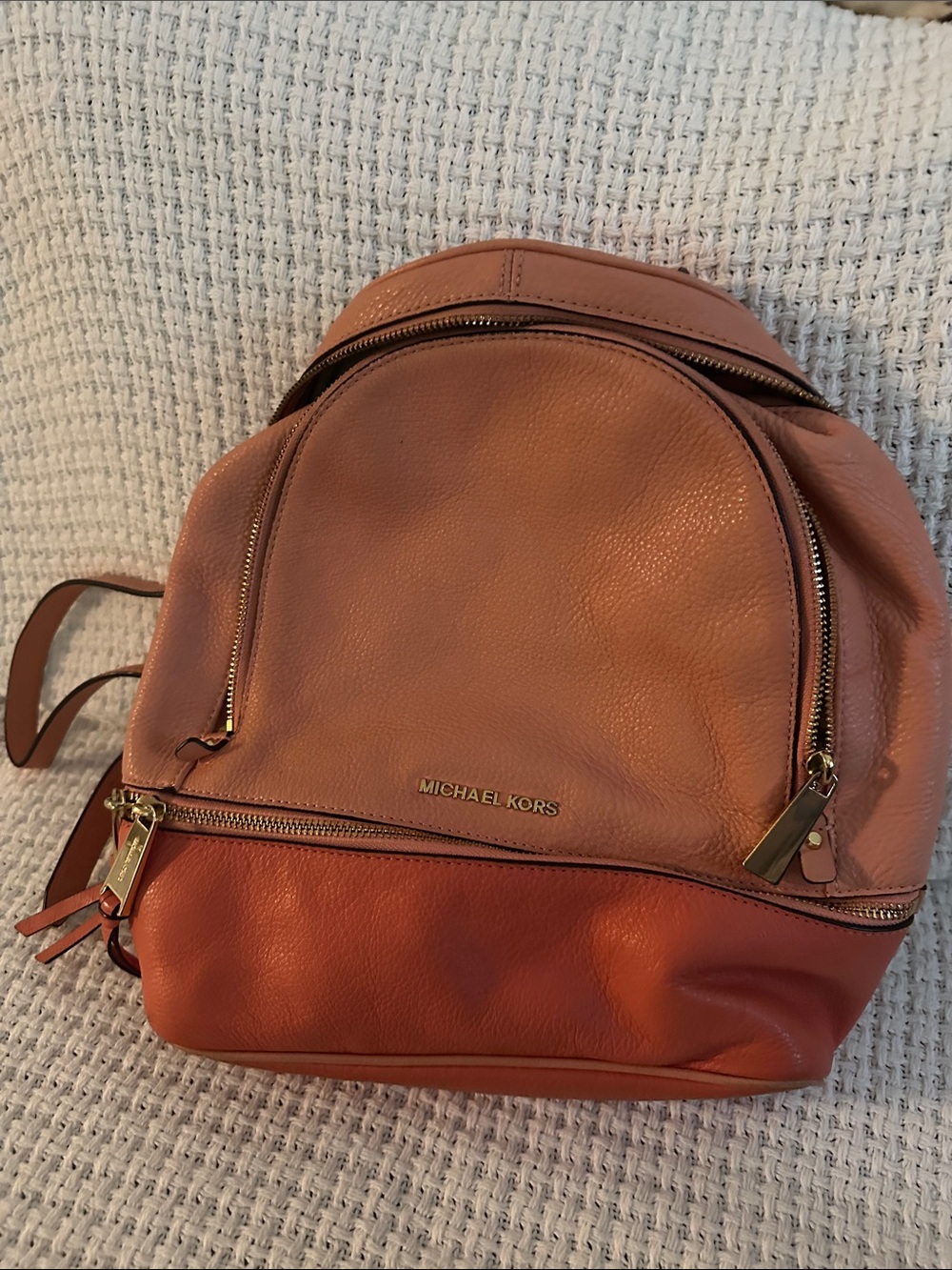 Michael Kors Leather Backpack in Two-Tone peach Orange